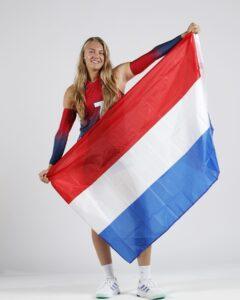 Rianne Hulst, volleyball star for University of Illinois at Chicago. Coached by Slamstox 