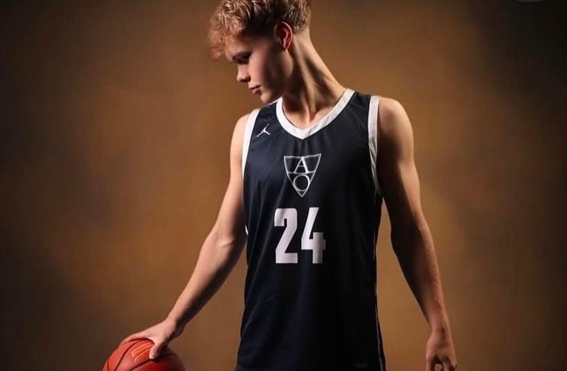 Boaz Hoeveman, basketball player for Andrew Osborne Academy. Coached by Slamstox